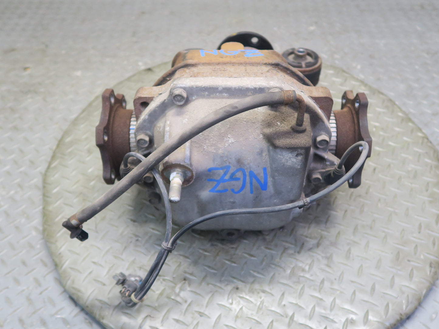 04-09 Nissan 350Z Z33 Convert M/T Rear Differential Carrier 3.54 Ratio LSD OEM
