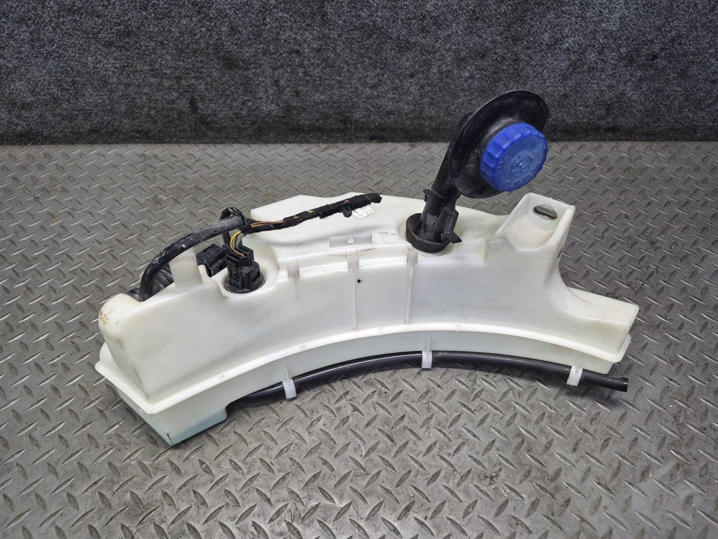 2005-2008 Porsche Boxster 987 Windshield Wiper Fluid Reservoir Bottle Tank
