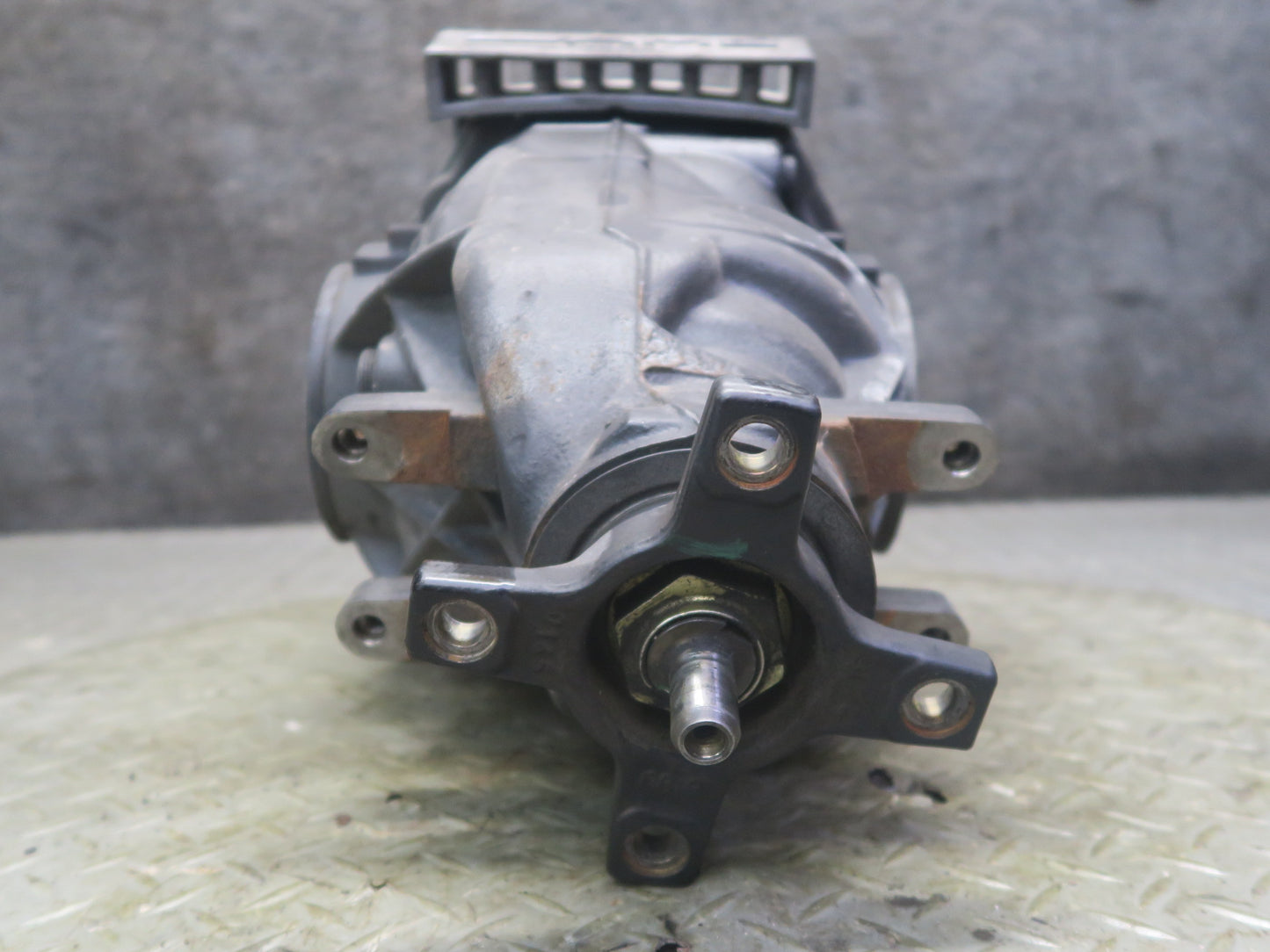 03-08 Mercedes R230 SL55 AMG Rear Differential Carrier 2.82 Ratio OEM