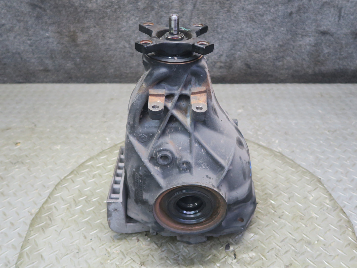 03-08 Mercedes R230 SL55 AMG Rear Differential Carrier 2.82 Ratio OEM