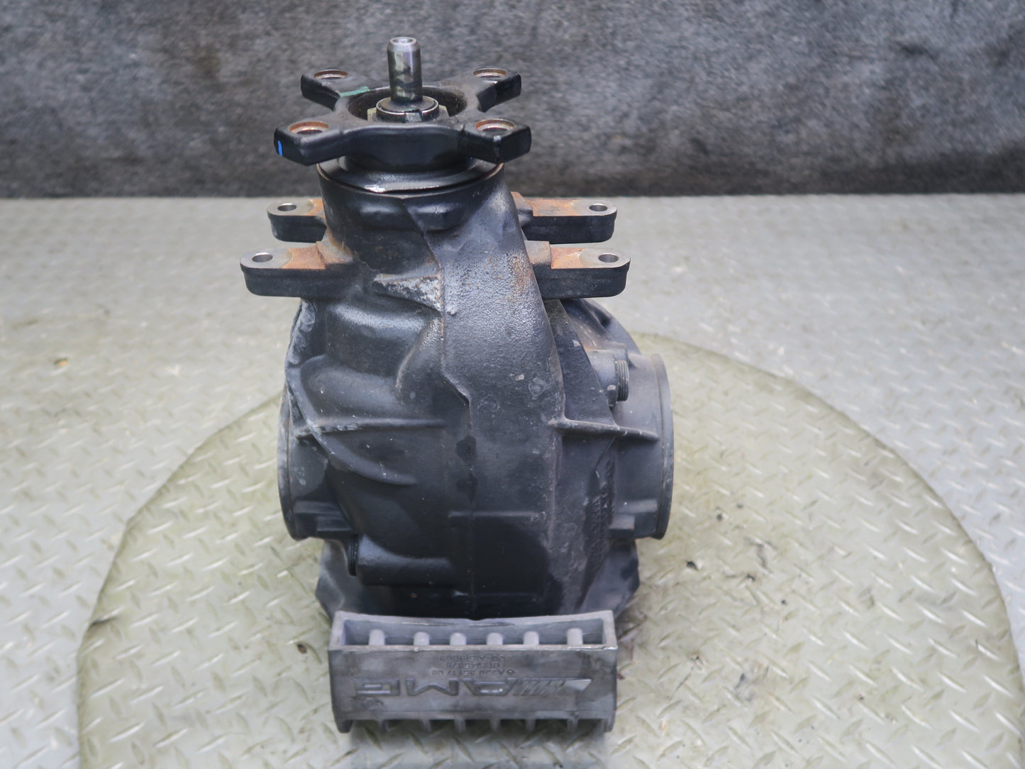 03-08 Mercedes R230 SL55 AMG Rear Differential Carrier 2.82 Ratio OEM