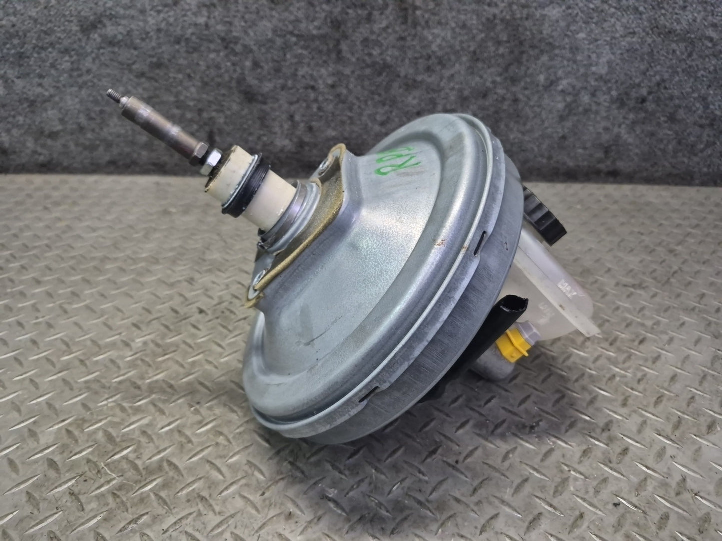 2005-2008 Porsche Boxster 987 Power Brake Booster W/ Master Cylinder Assembly