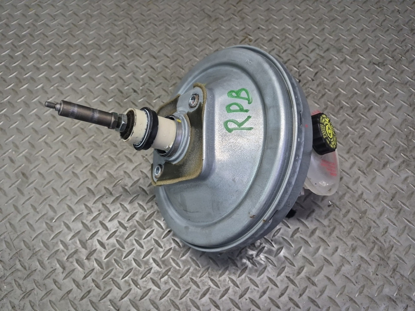 2005-2008 Porsche Boxster 987 Power Brake Booster W/ Master Cylinder Assembly