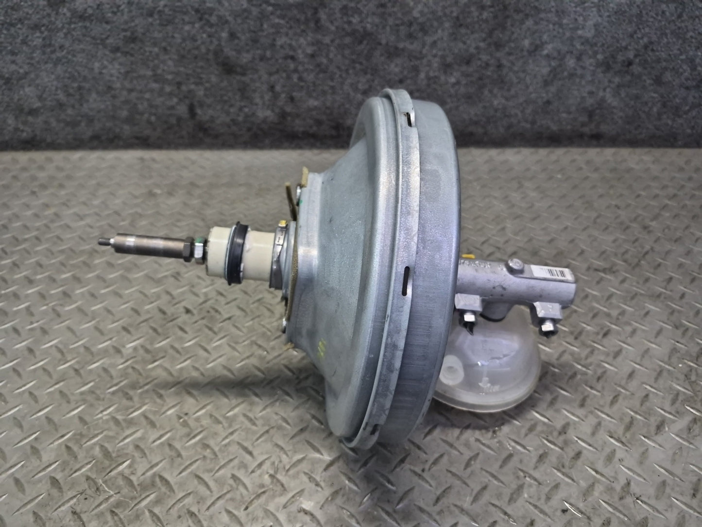 2005-2008 Porsche Boxster 987 Power Brake Booster W/ Master Cylinder Assembly
