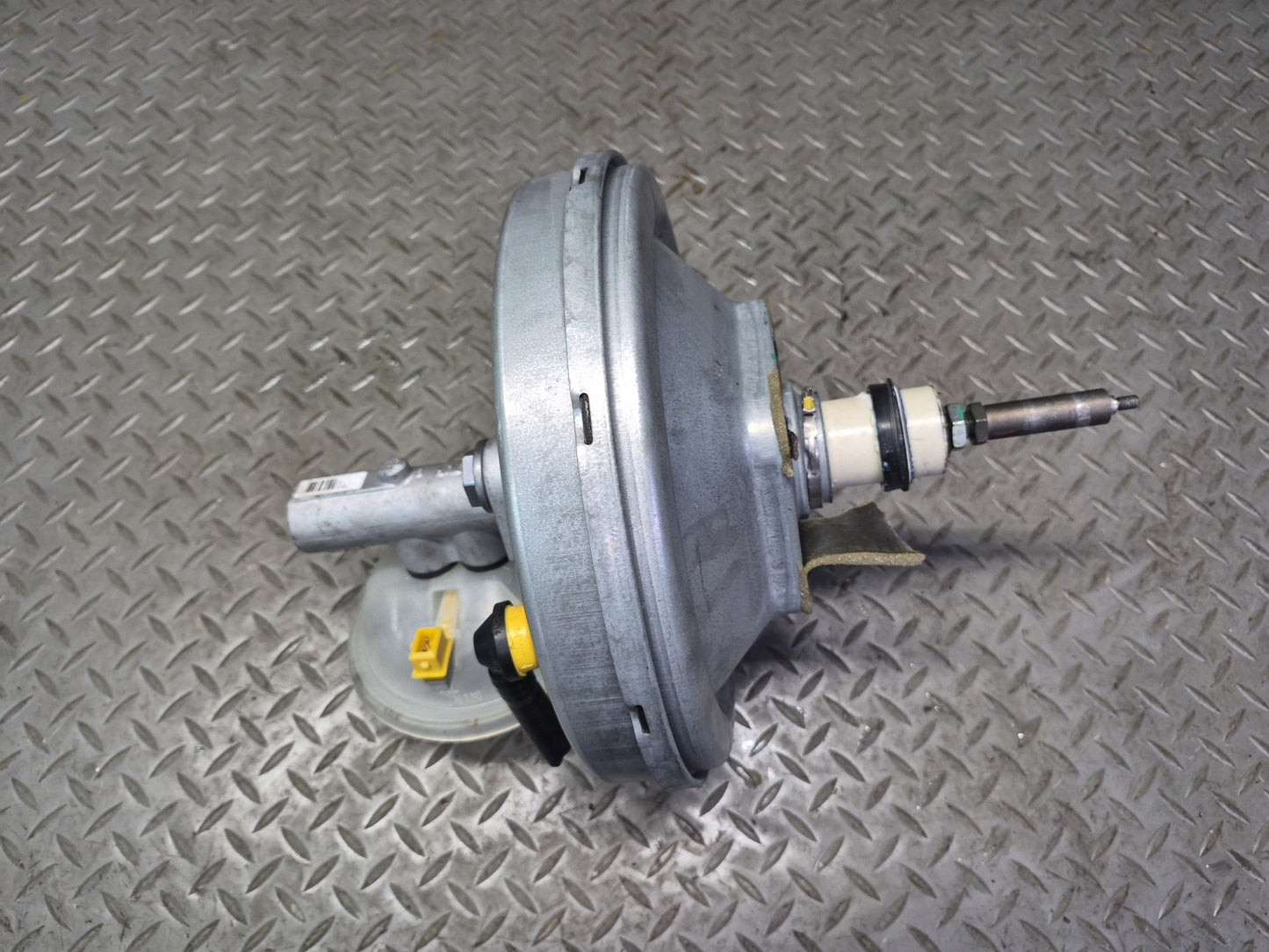 2005-2008 Porsche Boxster 987 Power Brake Booster W/ Master Cylinder Assembly