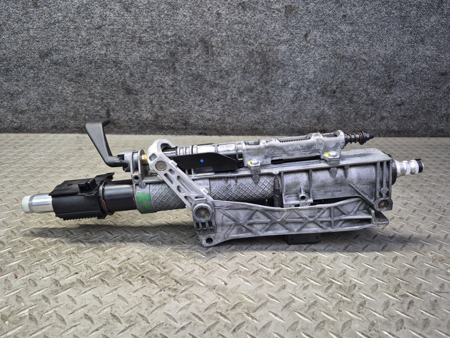 2005-2012 Porsche Boxster 987 Steering Column Assembly 99734700706