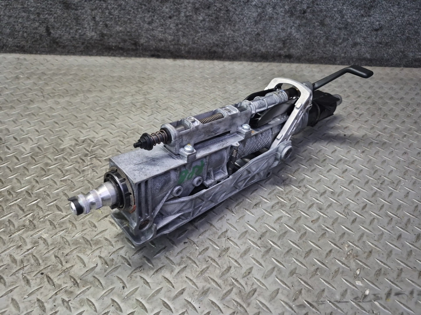 2005-2012 Porsche Boxster 987 Steering Column Assembly 99734700706