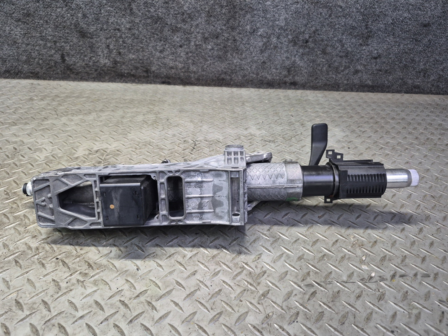 2005-2012 Porsche Boxster 987 Steering Column Assembly 99734700706