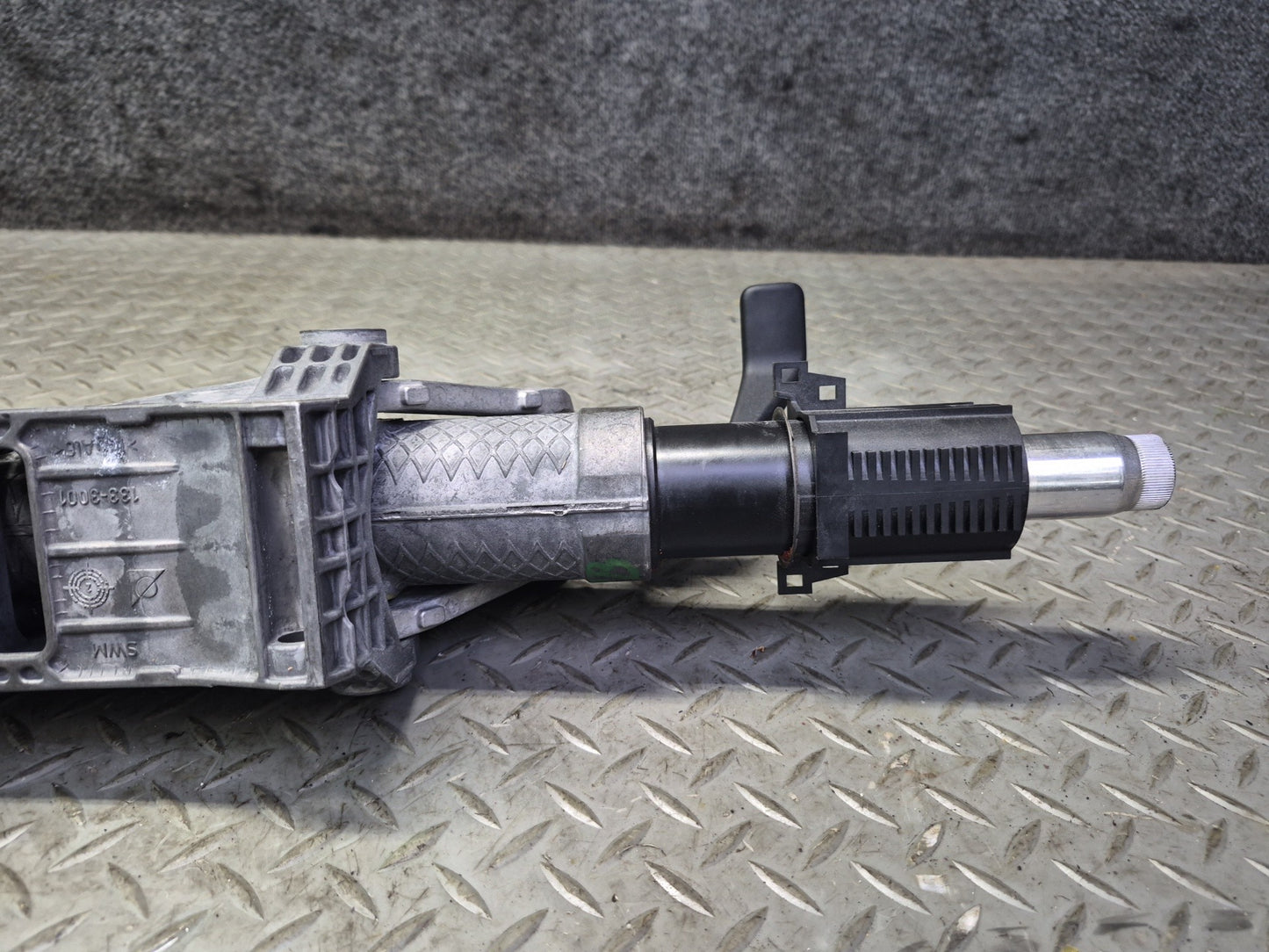 2005-2012 Porsche Boxster 987 Steering Column Assembly 99734700706