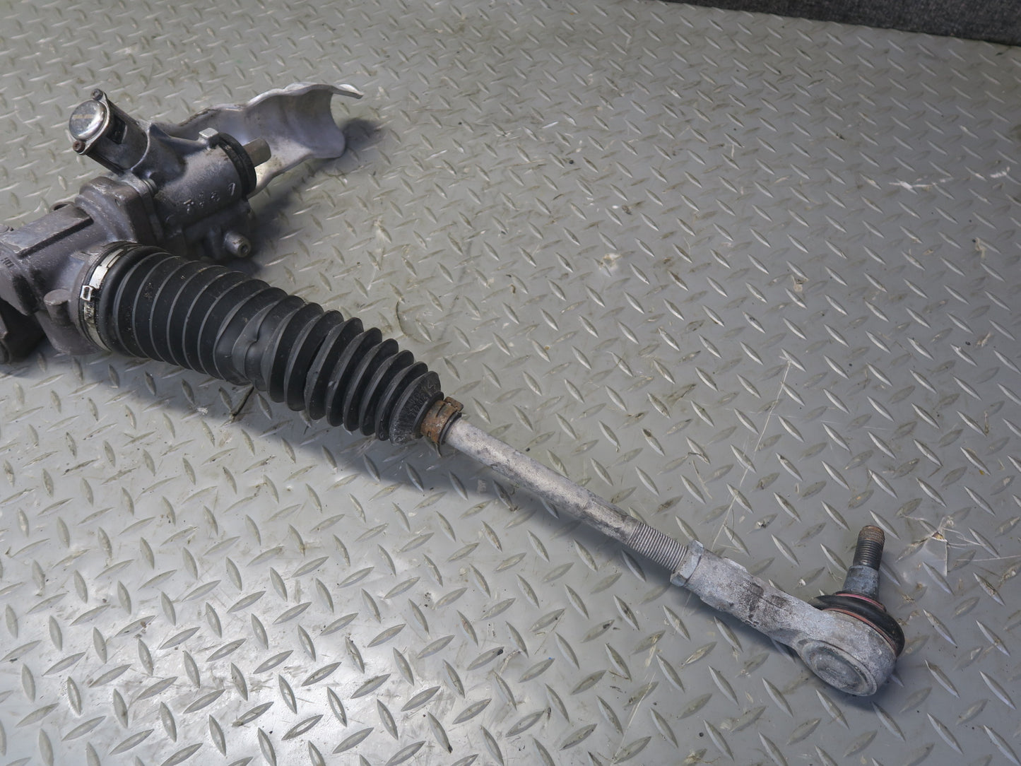 11-15 Audi Q7 3.0L Power Steering Gear Rack & Pinion Assembly OEM