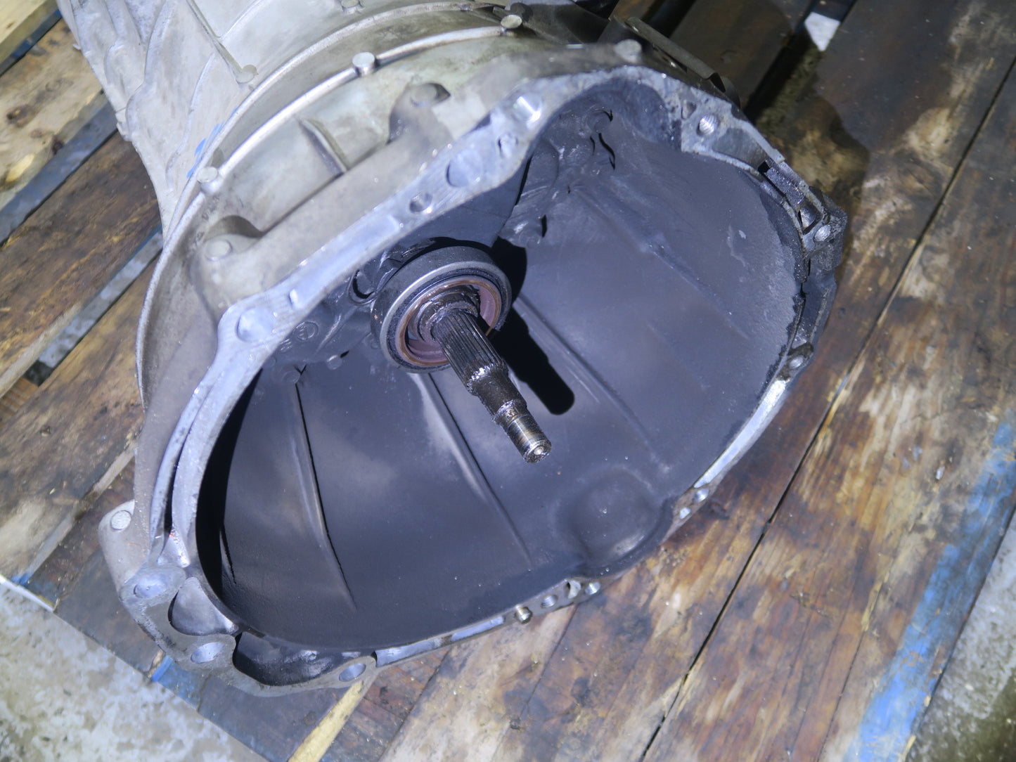 05-06 Nissan Z33 350Z FS6R31A M/T Manual Transmission w Gear Shifter OEM