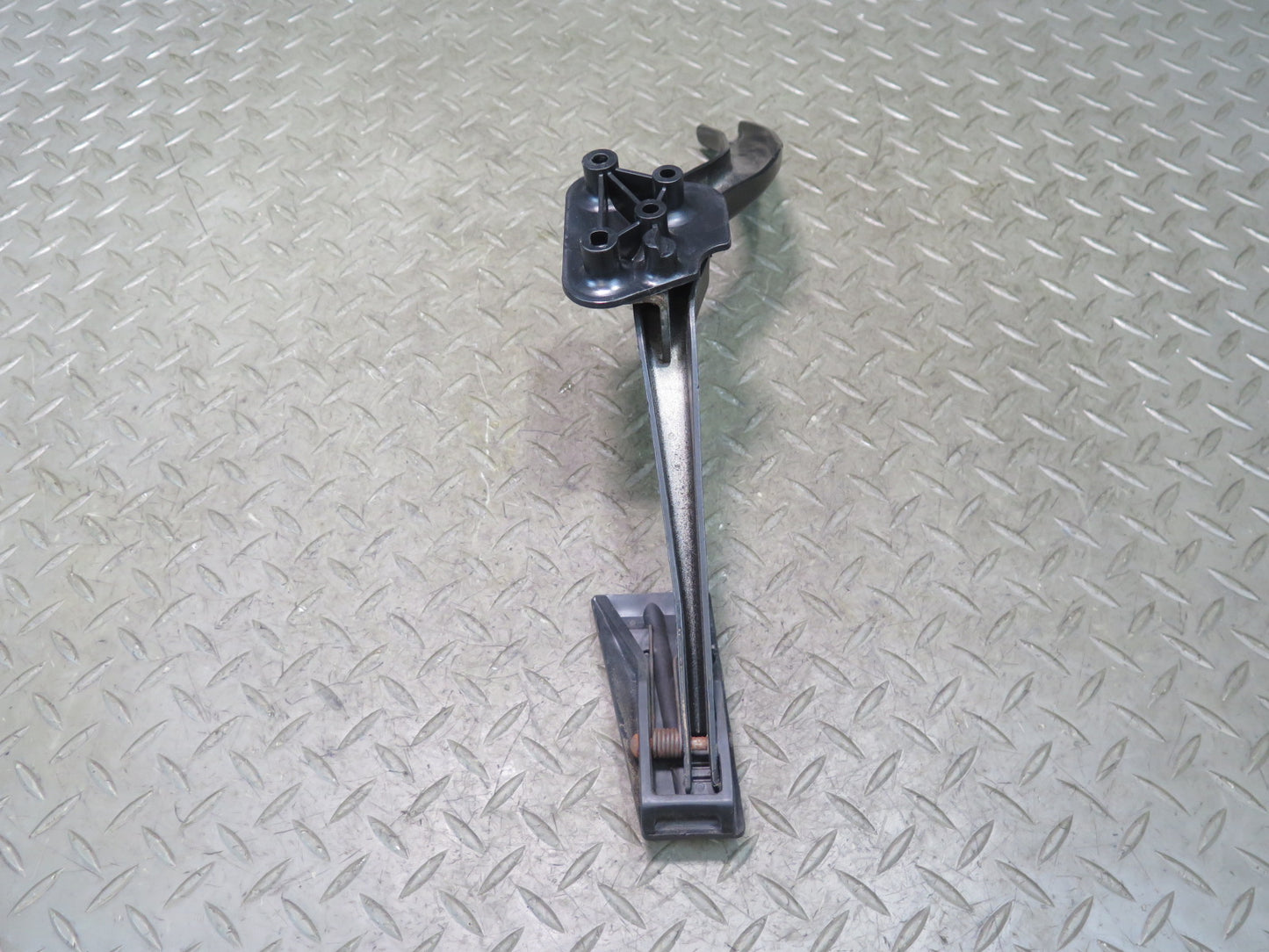 92-96 Chevrolet Corvette C4 Gas Acceleration Throttle & Brake Pedal Pad Set OEM