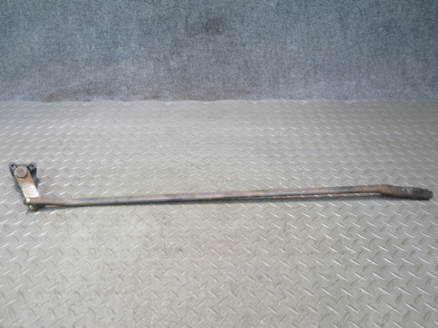 84-96 Chevrolet Corvette C4 Windshield Wiper Transmission Linkage w Motor OEM