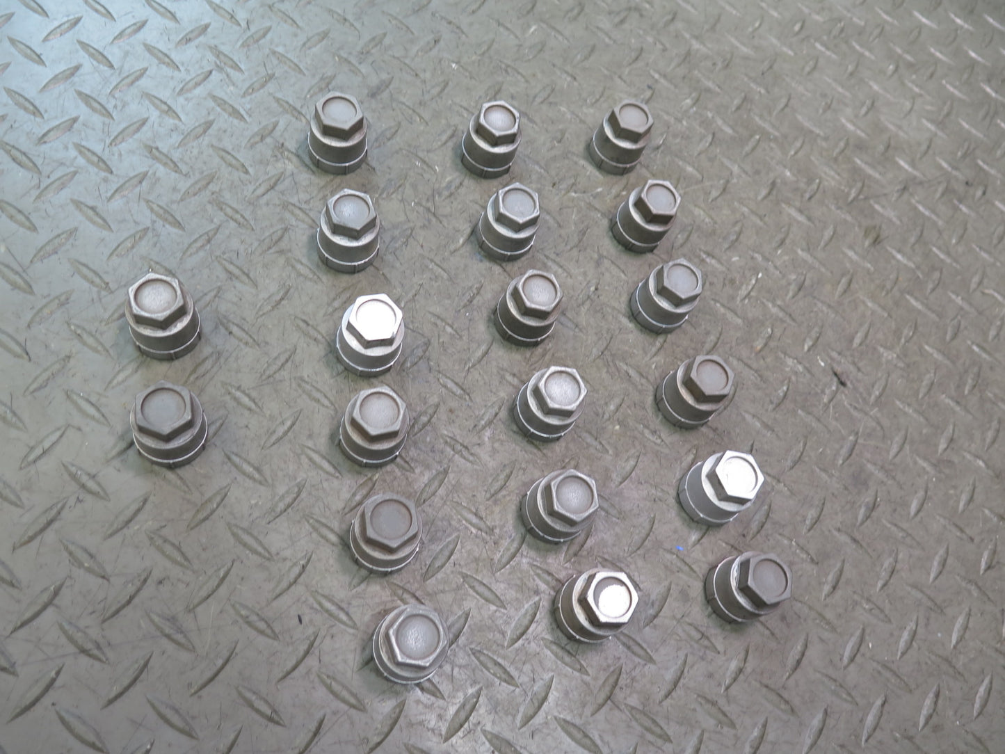 90-96 Chevrolet Corvette C4 Set of 20 Wheel LUG NUT Bolt Cap Cover OEM