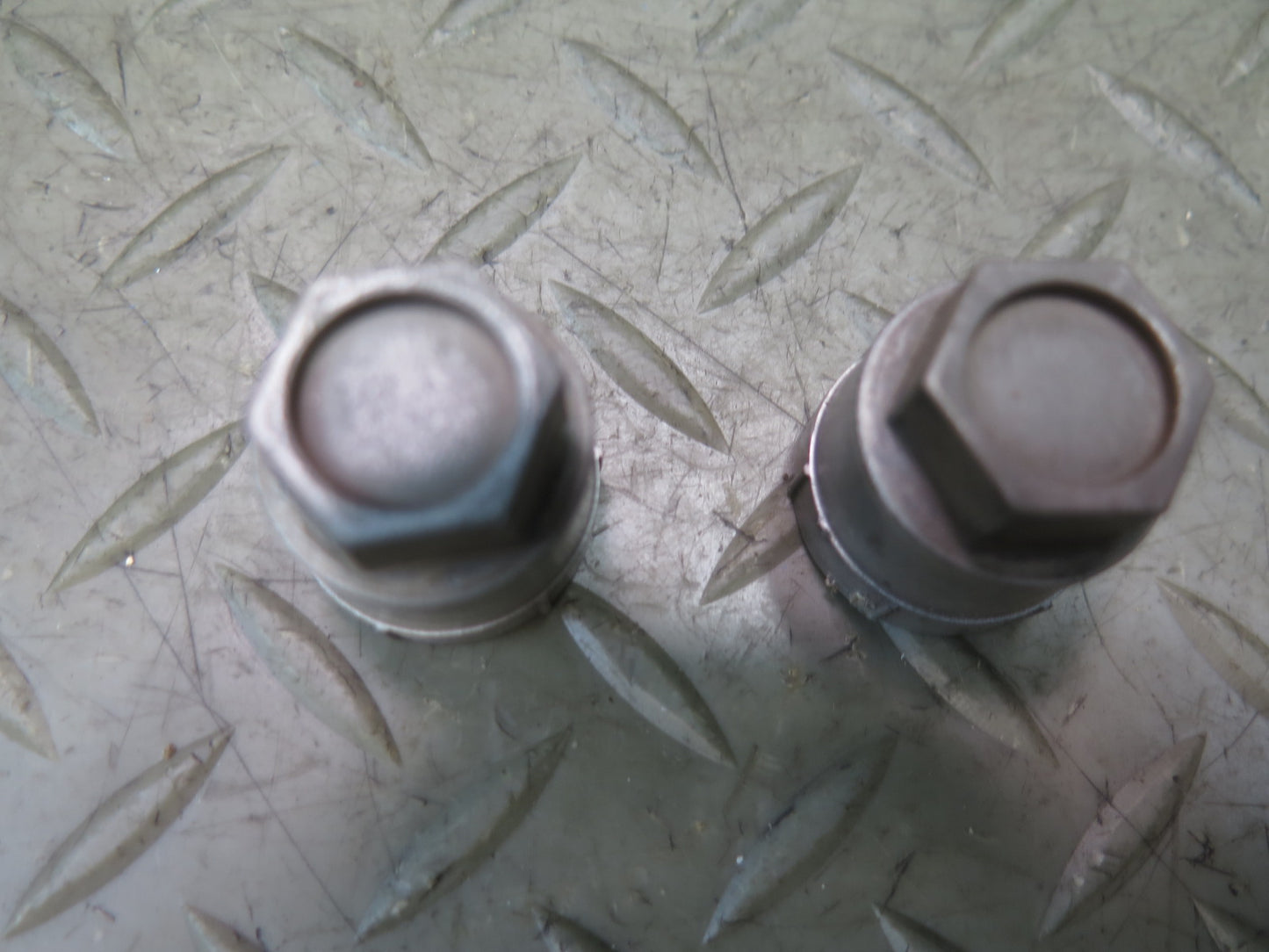 90-96 Chevrolet Corvette C4 Set of 20 Wheel LUG NUT Bolt Cap Cover OEM