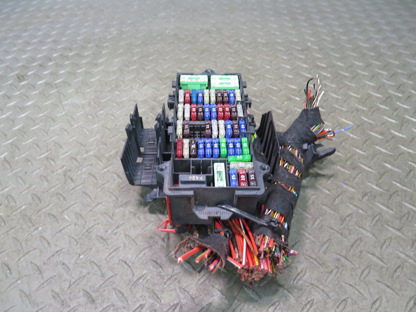 2005-2012 Porsche Boxster 987 Engine Fuse Relay Box Module Unit