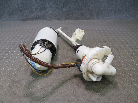 2005-2008 Porsche Boxster 987 2.7L Fuel Pump Level Sensor Sending Unit Assembly