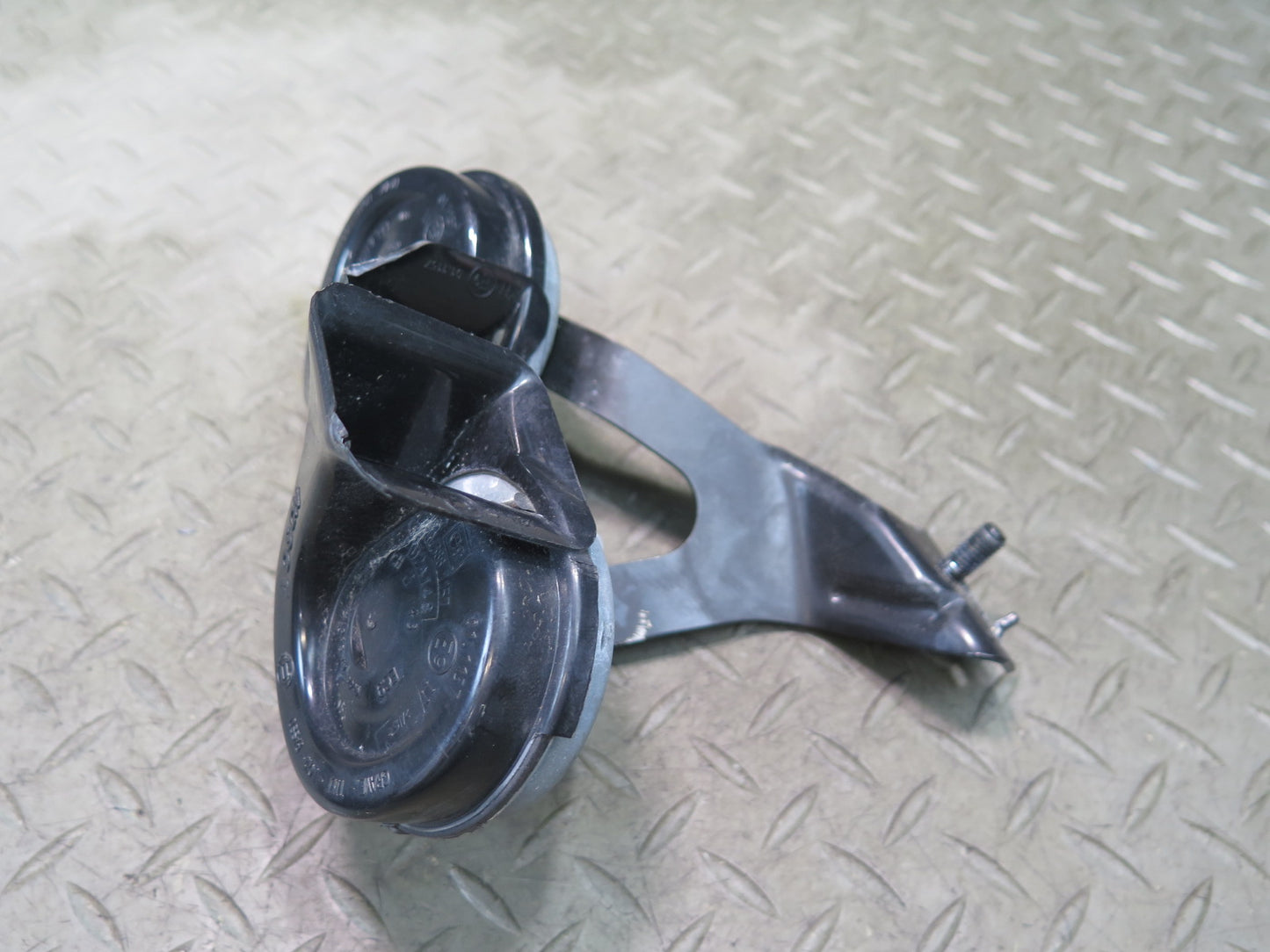 2005-2012 Porsche Boxster 987 High & Low Tone Note Pitch Horn Siren Set of 2