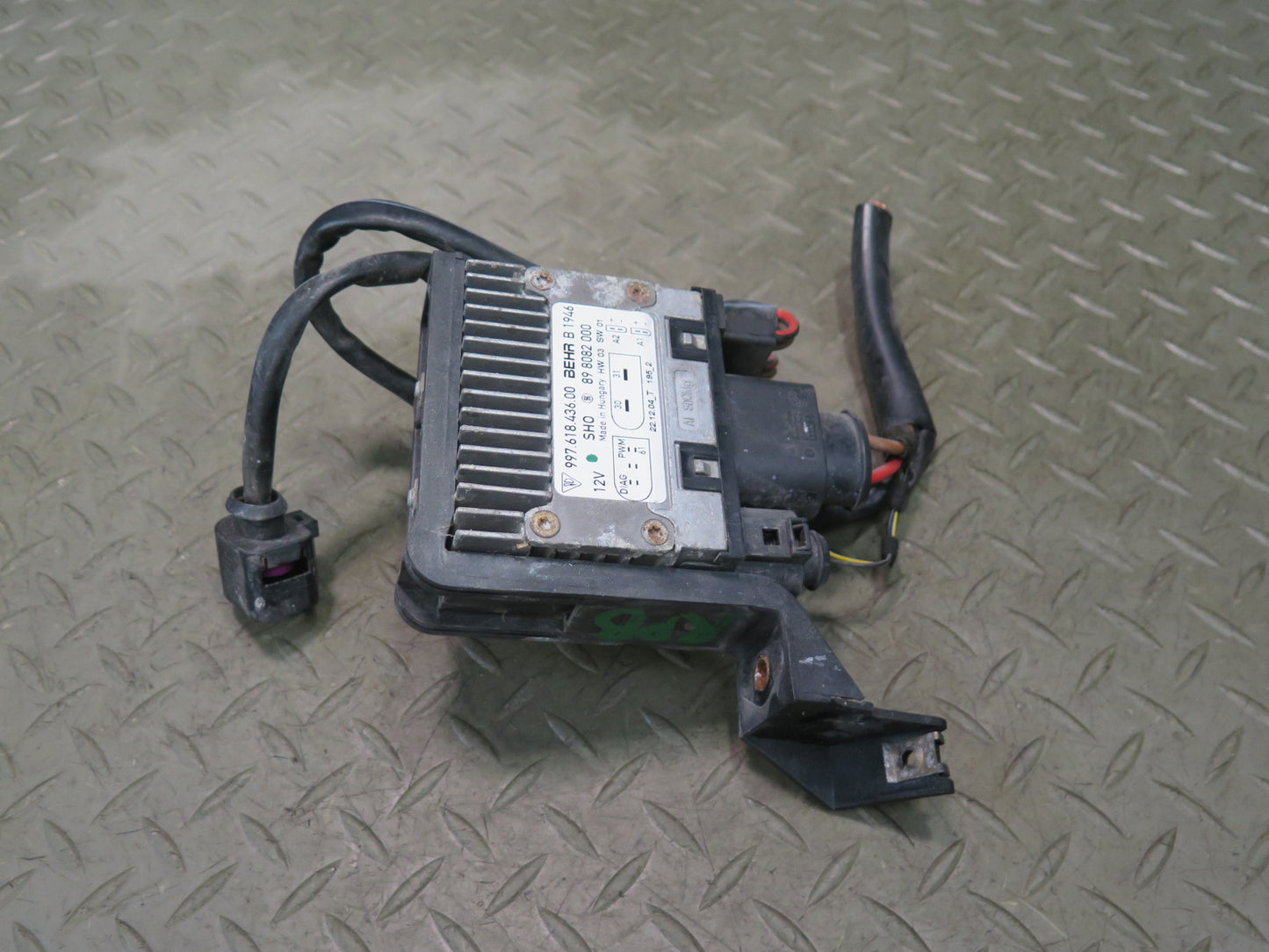 2005-2012 Porsche Boxster 987 Cooling Fan Control Module Unit