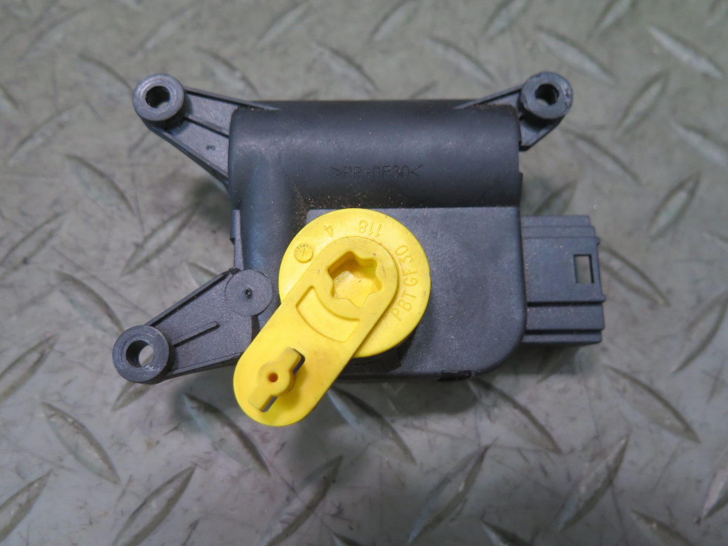 2005-2012 Porsche Boxster 987 A/C Heater Flap Door Actuator Motor Set of 4