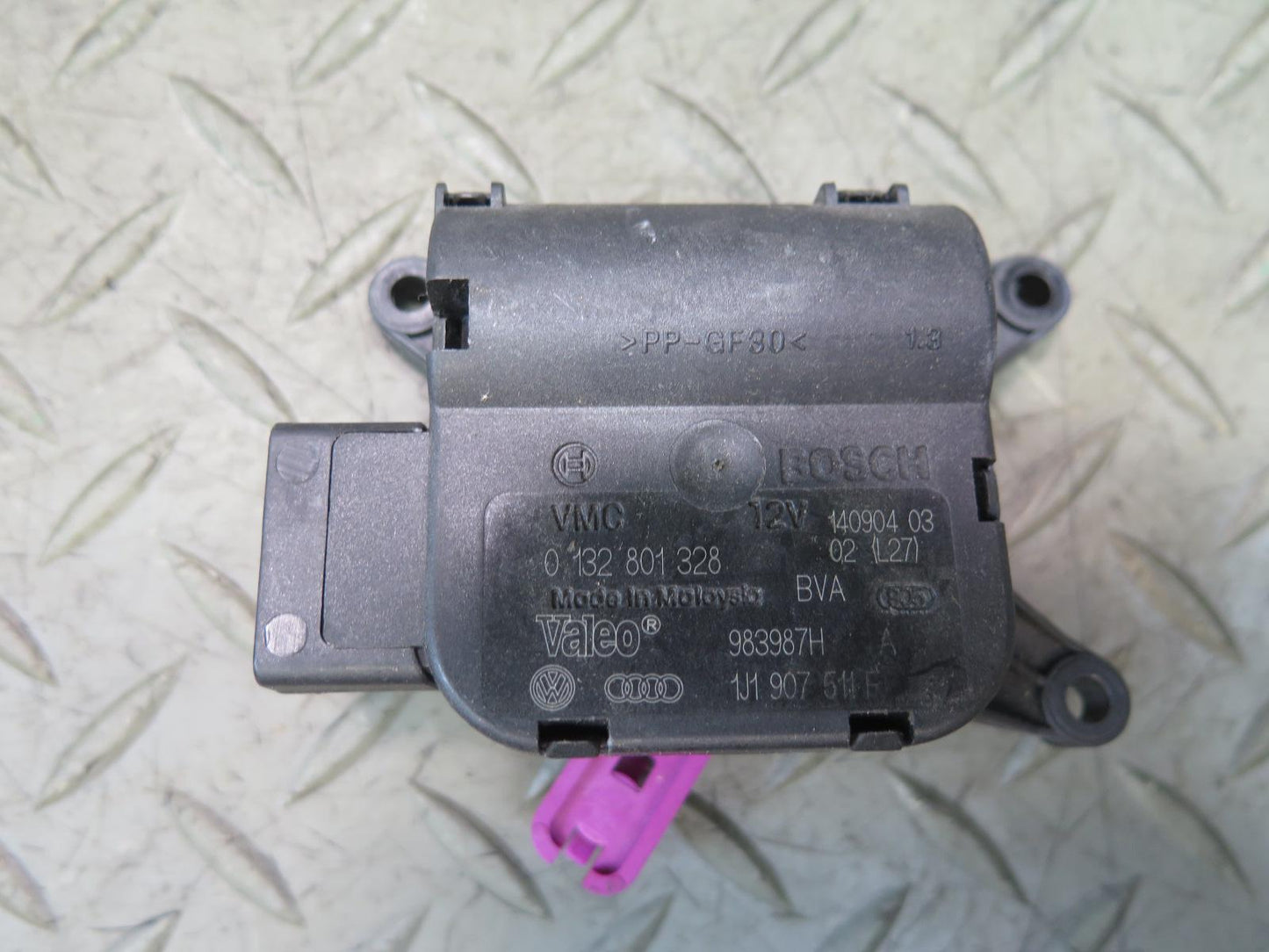 2005-2012 Porsche Boxster 987 A/C Heater Flap Door Actuator Motor Set of 4