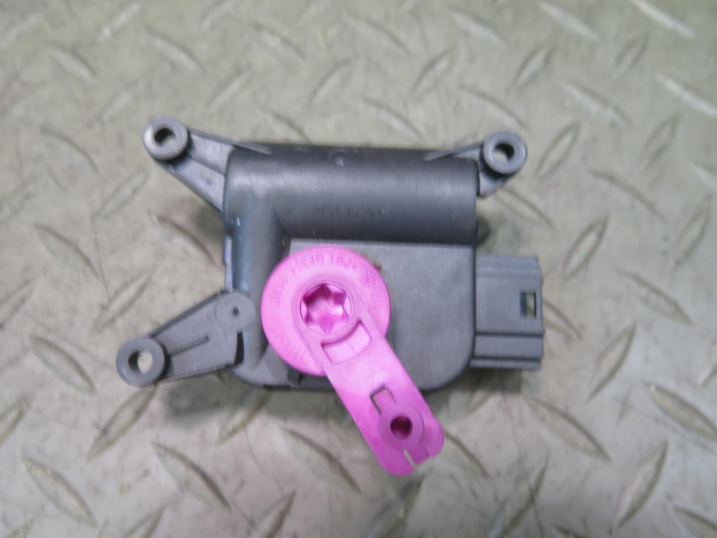 2005-2012 Porsche Boxster 987 A/C Heater Flap Door Actuator Motor Set of 4