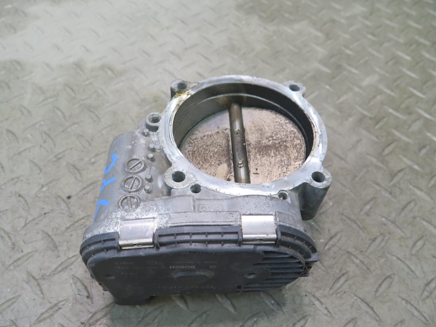 2011-2018 Porsche Cayenne 958 Engine Motor Throttle Body 99760511601 OEM
