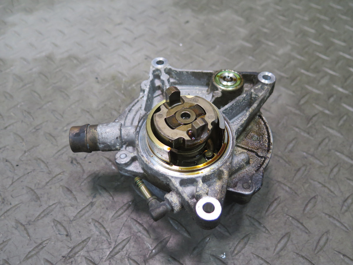 2011-2018 Porsche Cayenne 958 4.8L Engine Motor Brake Vacuum Pump 94811005006