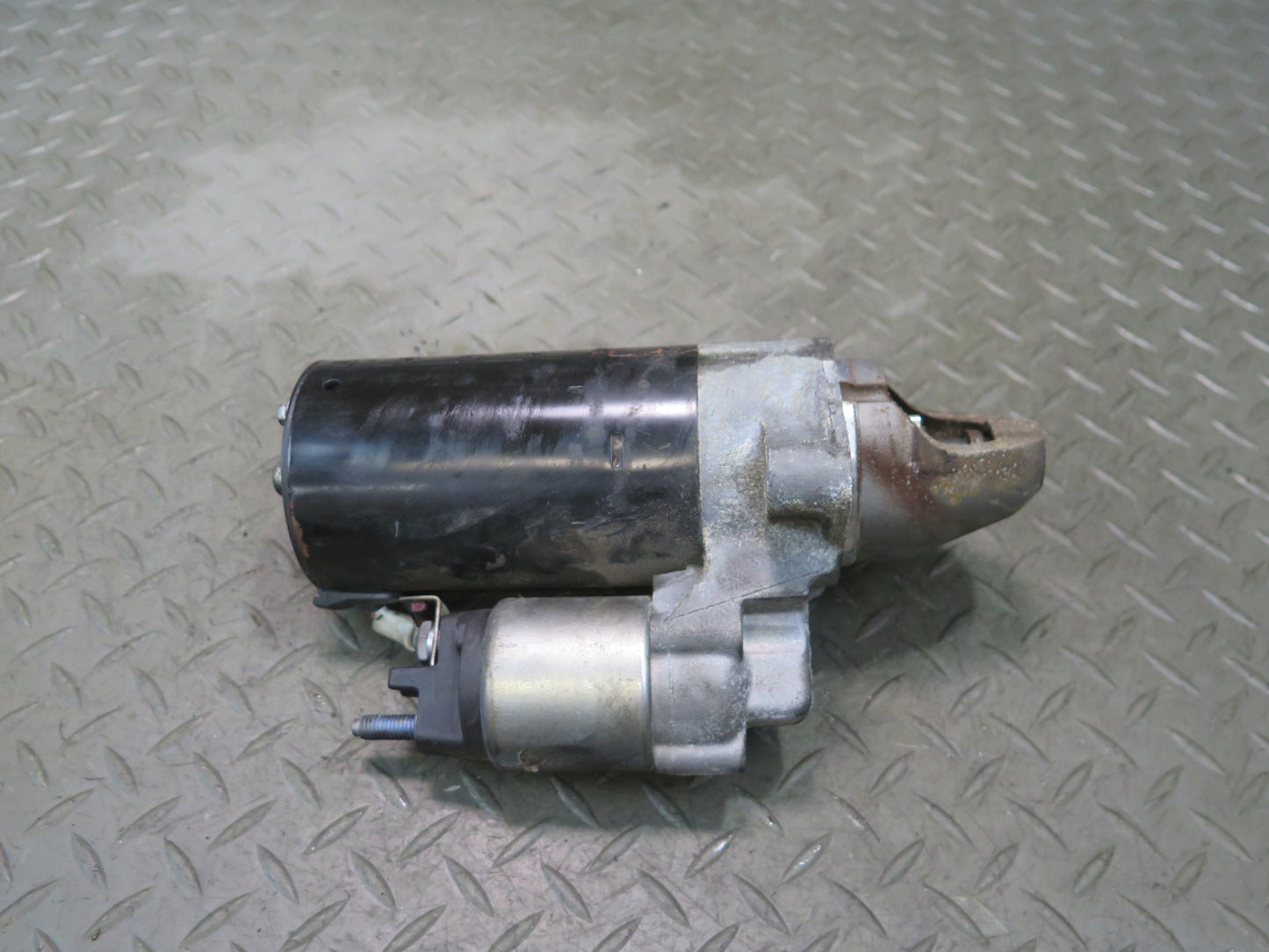 2011-2018 Porsche Cayenne 958 4.8L Engine Starter Motor 94860421401 OEM