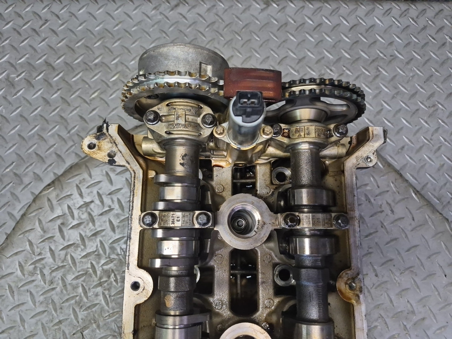 13-14 Porsche Cayenne 958 GTS 4.8L M48.02 Engine Right Cylinder Head w Camshafts