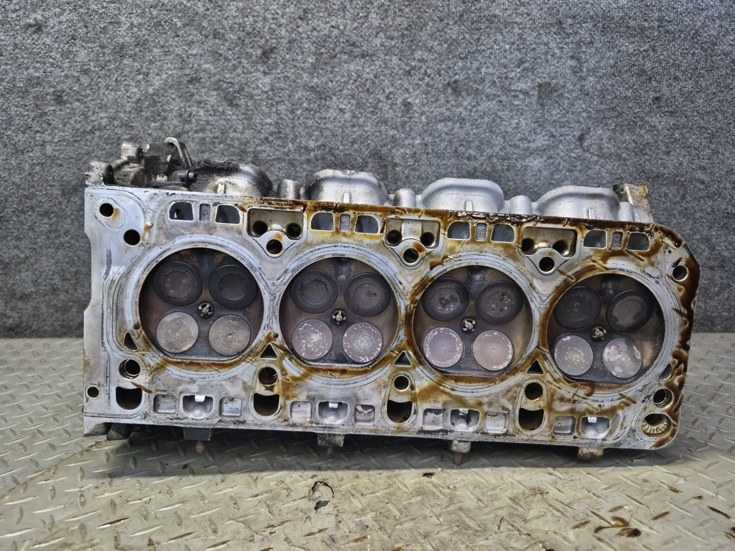 13-14 Porsche Cayenne 958 GTS 4.8L M48.02 Engine Right Cylinder Head w Camshafts