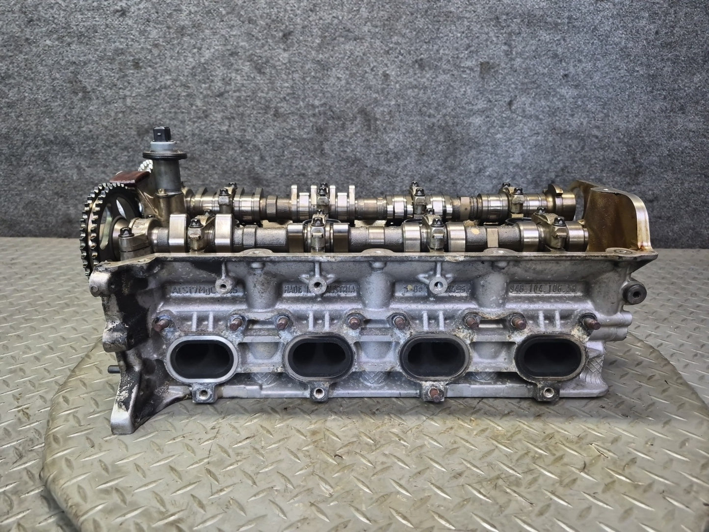 13-14 Porsche Cayenne 958 GTS 4.8L M48.02 Engine Left Cylinder Head w Camshafts