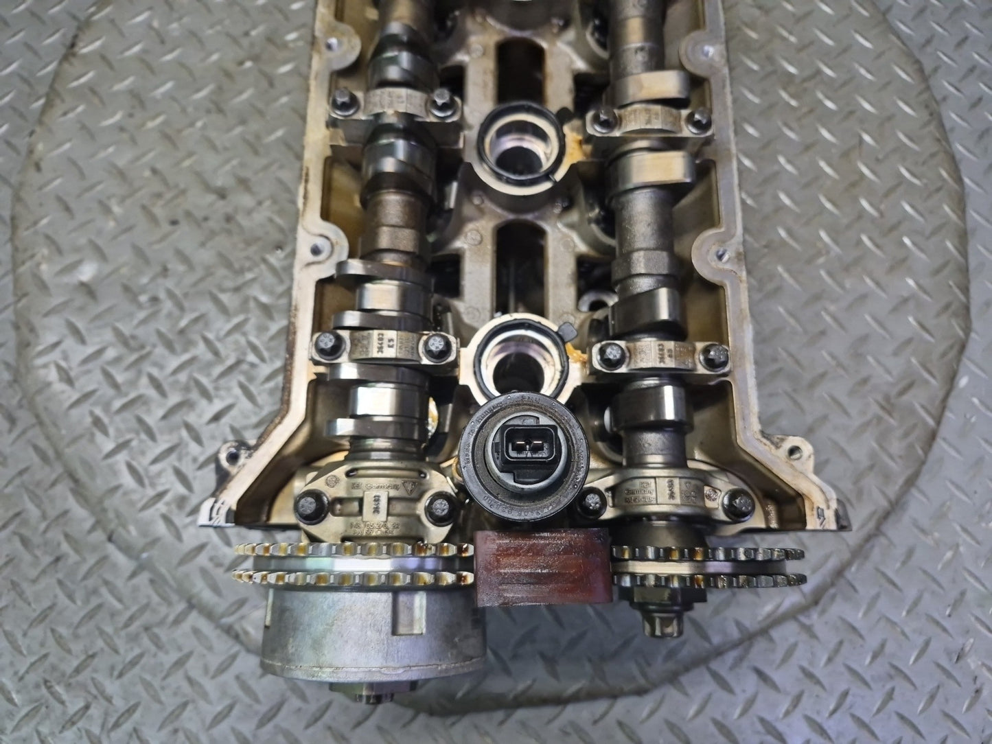 13-14 Porsche Cayenne 958 GTS 4.8L M48.02 Engine Left Cylinder Head w Camshafts