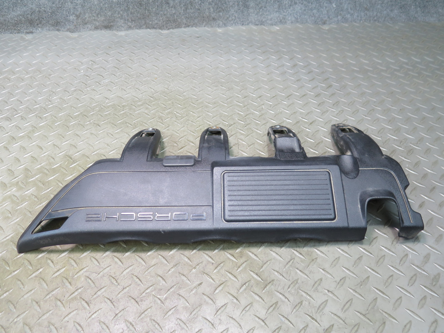 2011-2018 Porsche Cayenne 958 4.8L Engine Motor Ignition Coil Cover Set of 2