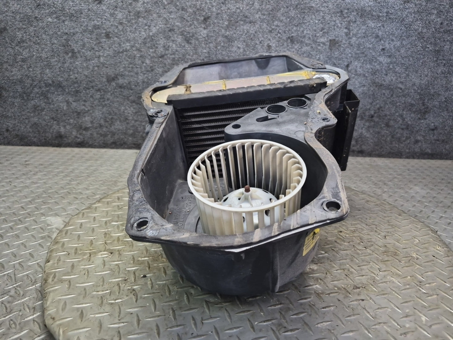 94-96 Chevrolet Corvette C4 Hvac A/C Evaporator Blower Motor Climate Box OEM