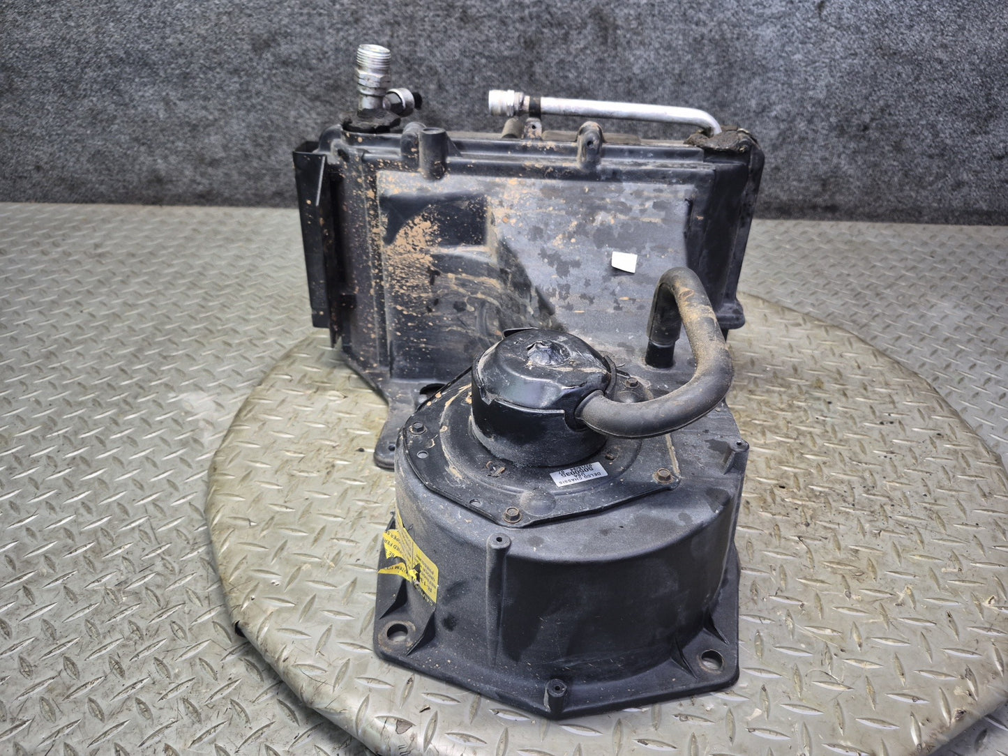 94-96 Chevrolet Corvette C4 Hvac A/C Evaporator Blower Motor Climate Box OEM