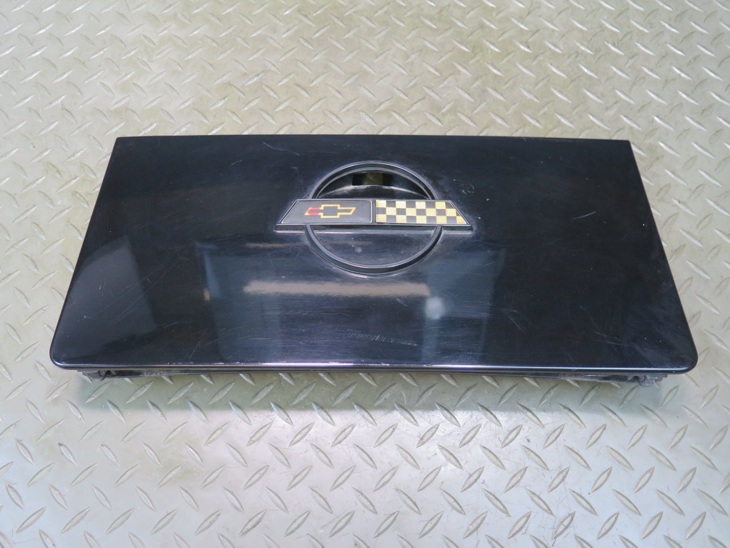 86-95 Chevrolet Corvette C4 Fuel Door Lid Cover w Emblem Logo OEM