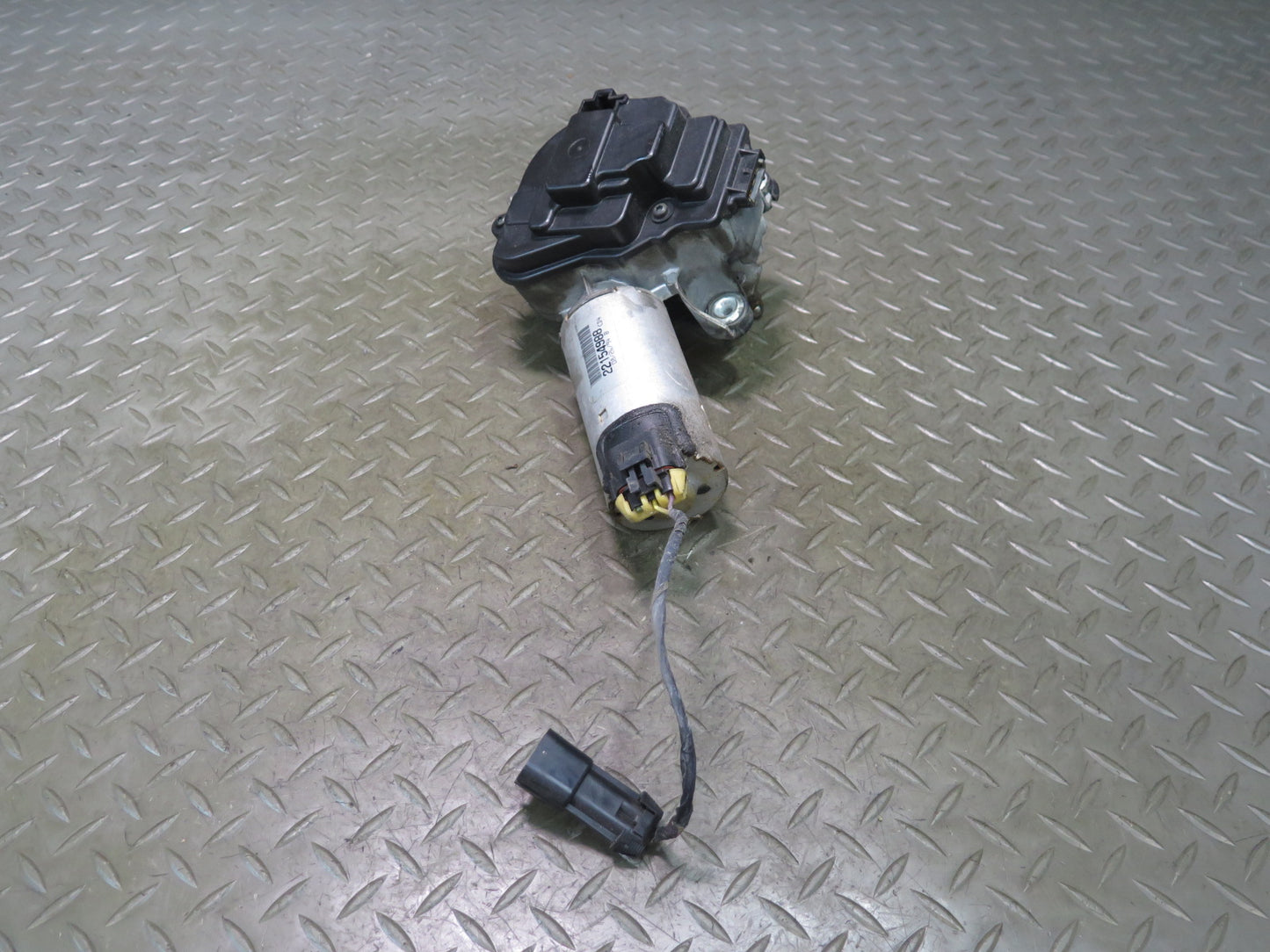 84-96 Chevrolet Corvette C4 Windshield Wiper Transmission Linkage w Motor OEM
