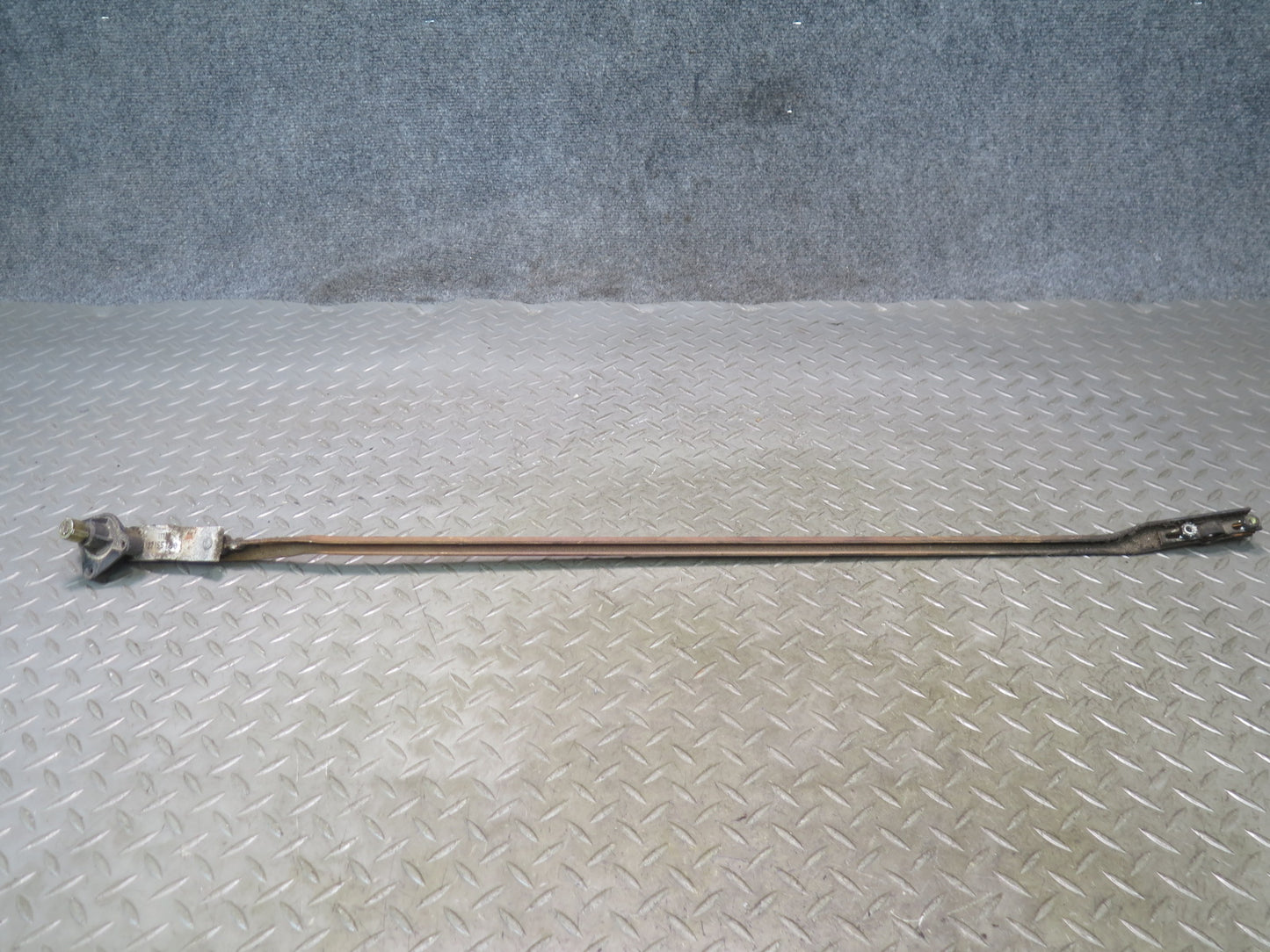 84-96 Chevrolet Corvette C4 Windshield Wiper Transmission Linkage w Motor OEM
