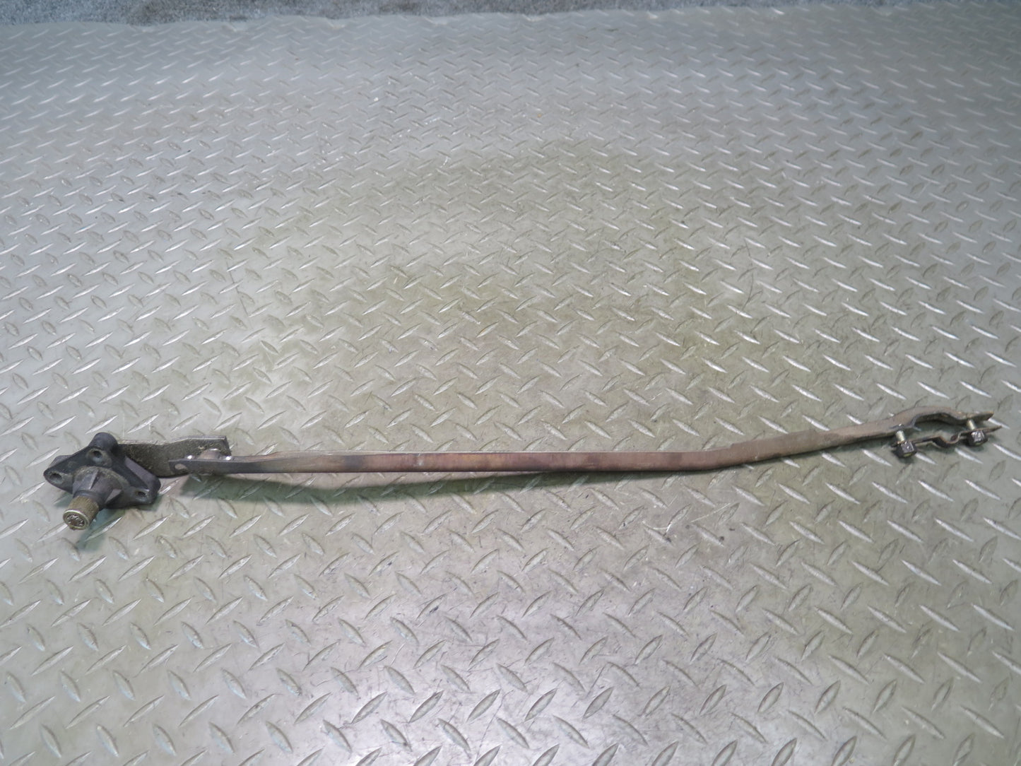 84-96 Chevrolet Corvette C4 Windshield Wiper Transmission Linkage w Motor OEM