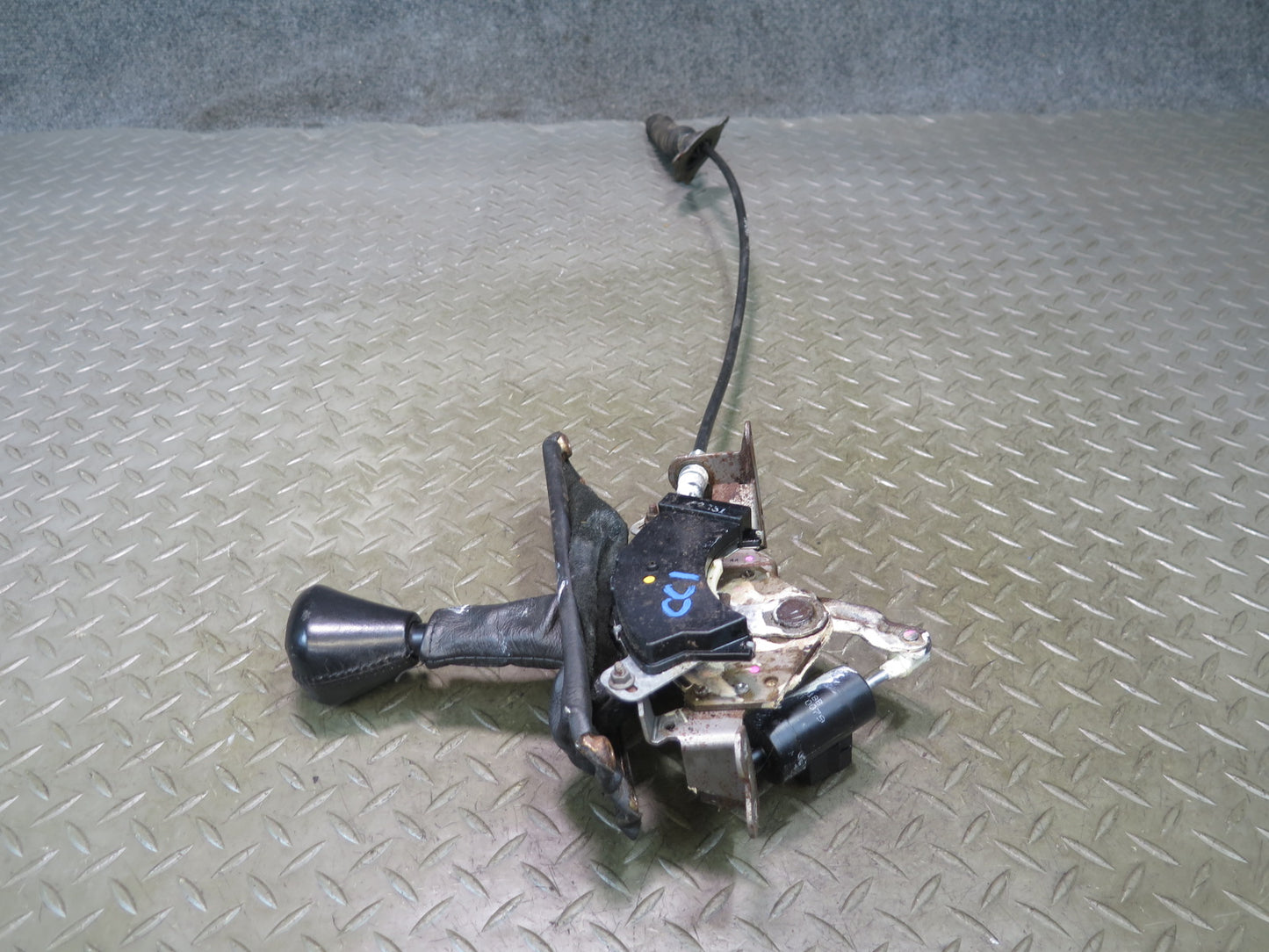 94-96 Chevrolet Corvette C4 A/T Automatic Transmission Shifter w Cable OEM