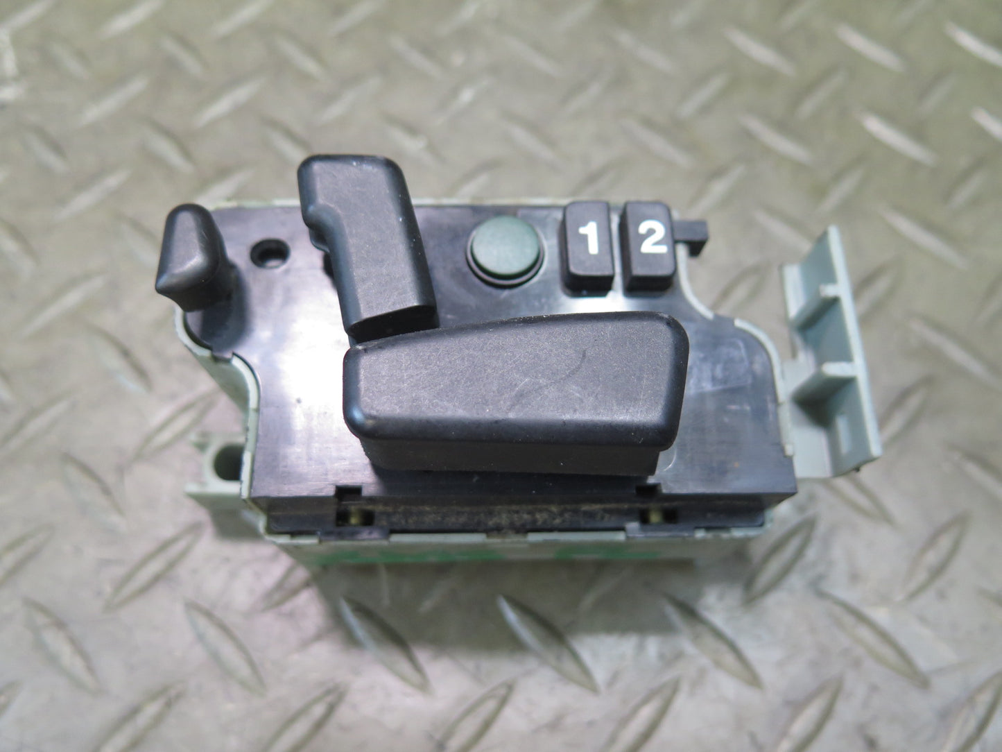 86-91 Mercedes W126 560SEL Front Left Driver Seat Adjustment Memory Switch OEM