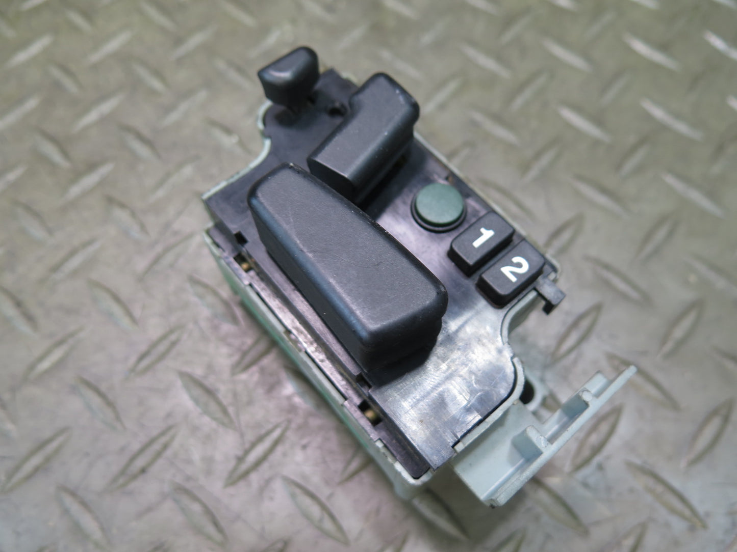 86-91 Mercedes W126 560SEL Front Left Driver Seat Adjustment Memory Switch OEM