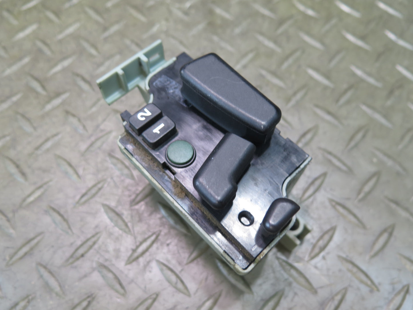 86-91 Mercedes W126 560SEL Front Left Driver Seat Adjustment Memory Switch OEM
