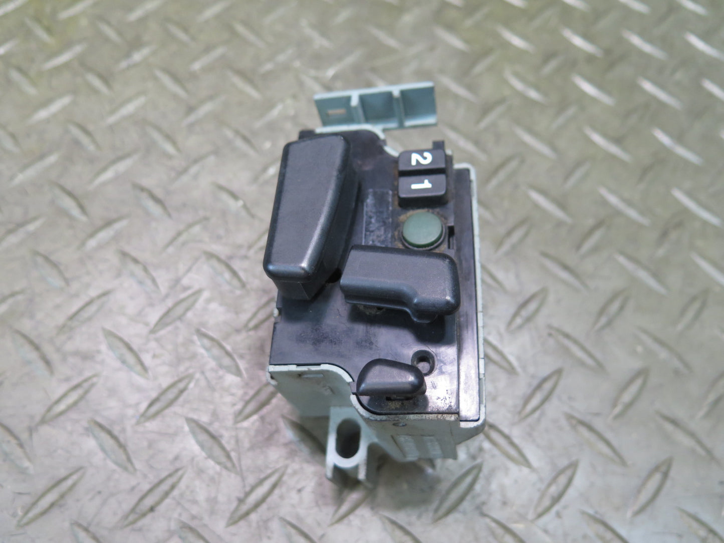 86-91 Mercedes W126 560SEL Front Right Pass Seat Adjustment Memory Switch OEM