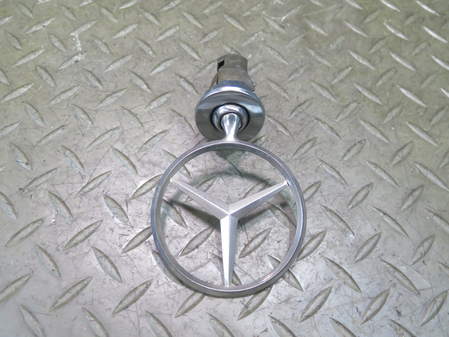 86-91 Mercedes W126 Front Hood Emblem Logo Star Badge OEM