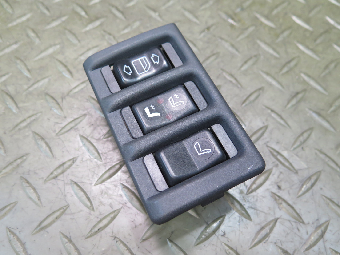 86-91 Mercedes W126 560SEL Rear Right Heated Seat Window Button Switch OEM