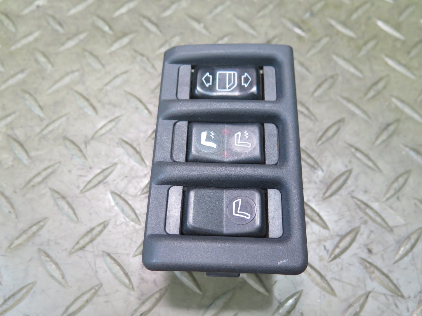 86-91 Mercedes W126 560SEL Rear Right Heated Seat Window Button Switch OEM
