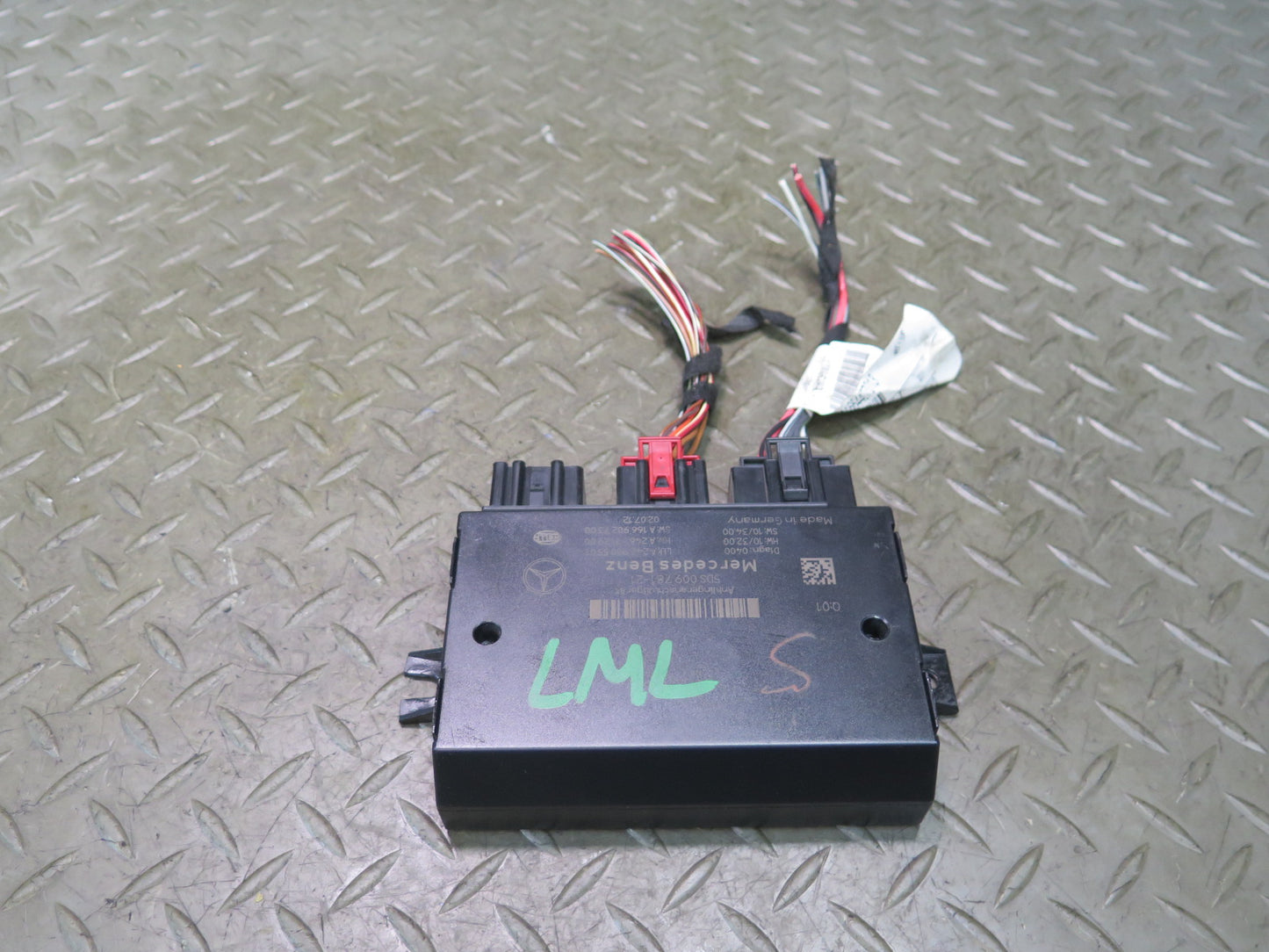 2012-2015 Mercedes X166 W166 Ml-class Trailer Hitch TOW Towing Control Module