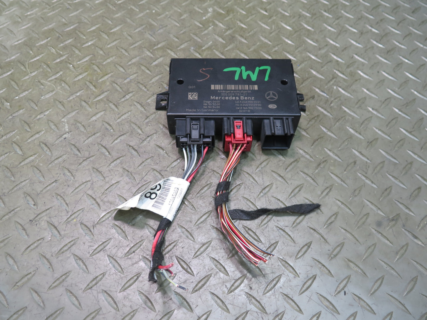 2012-2015 Mercedes X166 W166 Ml-class Trailer Hitch TOW Towing Control Module